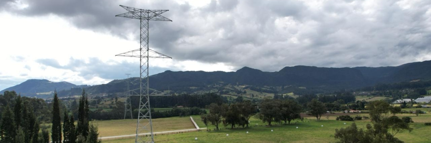 Imagen de referencia de torres de transmisión