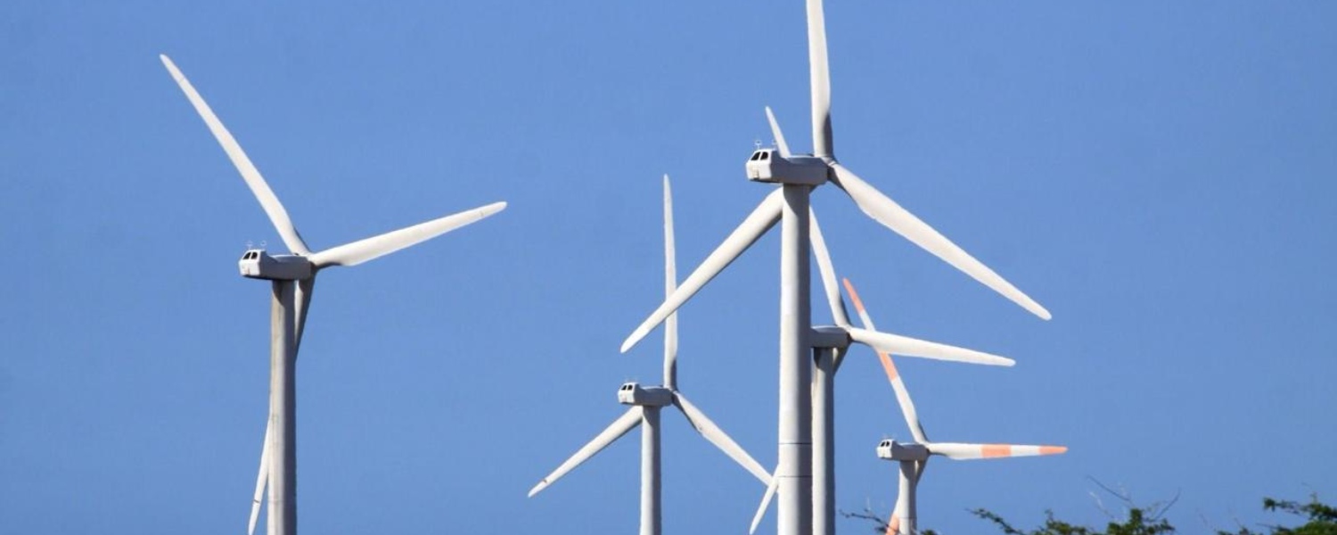 Imagen de referencia de turbinas eólicas